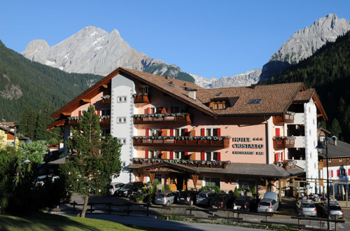 3 stars Superior Hotels in Canazei (***S) Canazei: Hotel Cristallo