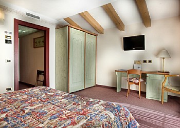 3 stars Superior Hotels in Canazei (***S) in Canazei. Double room