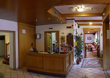 2 stars Hotels in Canazei (**) in Penia di Canazei. Hall
