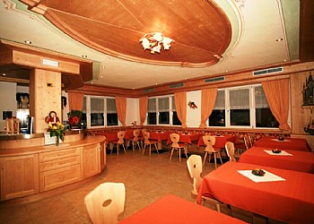 2 stars B&Bs in Canazei (**) in Canazei. For your breakfast...