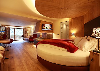 4 stars Superior Hotels in Canazei (****S) in Canazei - Suite - Photo ID 177