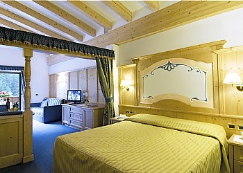 Hotel 3 stelle Superior a Canazei (***S) a Canazei - Junior Suite - ID foto 196