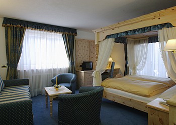 Hotel 3 stelle Superior a Canazei (***S) a Canazei - Junior Suite - ID foto 197