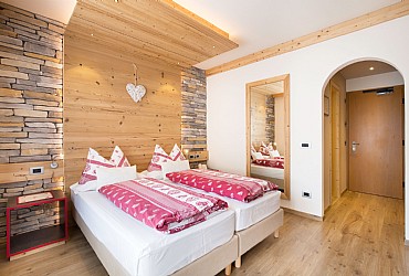 3 stars Hotels in Canazei (***) in Canazei - Comfort - New Design - Photo ID 255