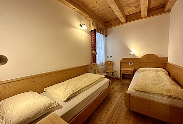 Apartment in Canazei - Val Lasties - Photo ID 274