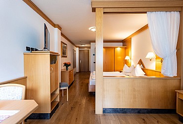 4 stars Superior Hotels in Canazei (****S) in Canazei - Doppia Comfort - Photo ID 305