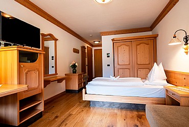 4 stars Superior Hotels in Canazei (****S) in Canazei - Singola Comfort - Photo ID 309